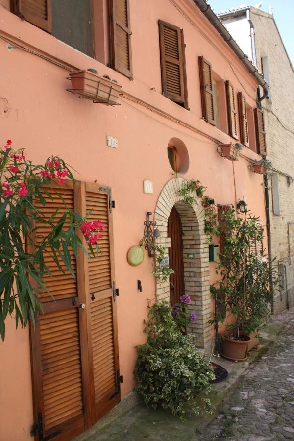 B&B Mamma Ari Φέρμο Εξωτερικό φωτογραφία